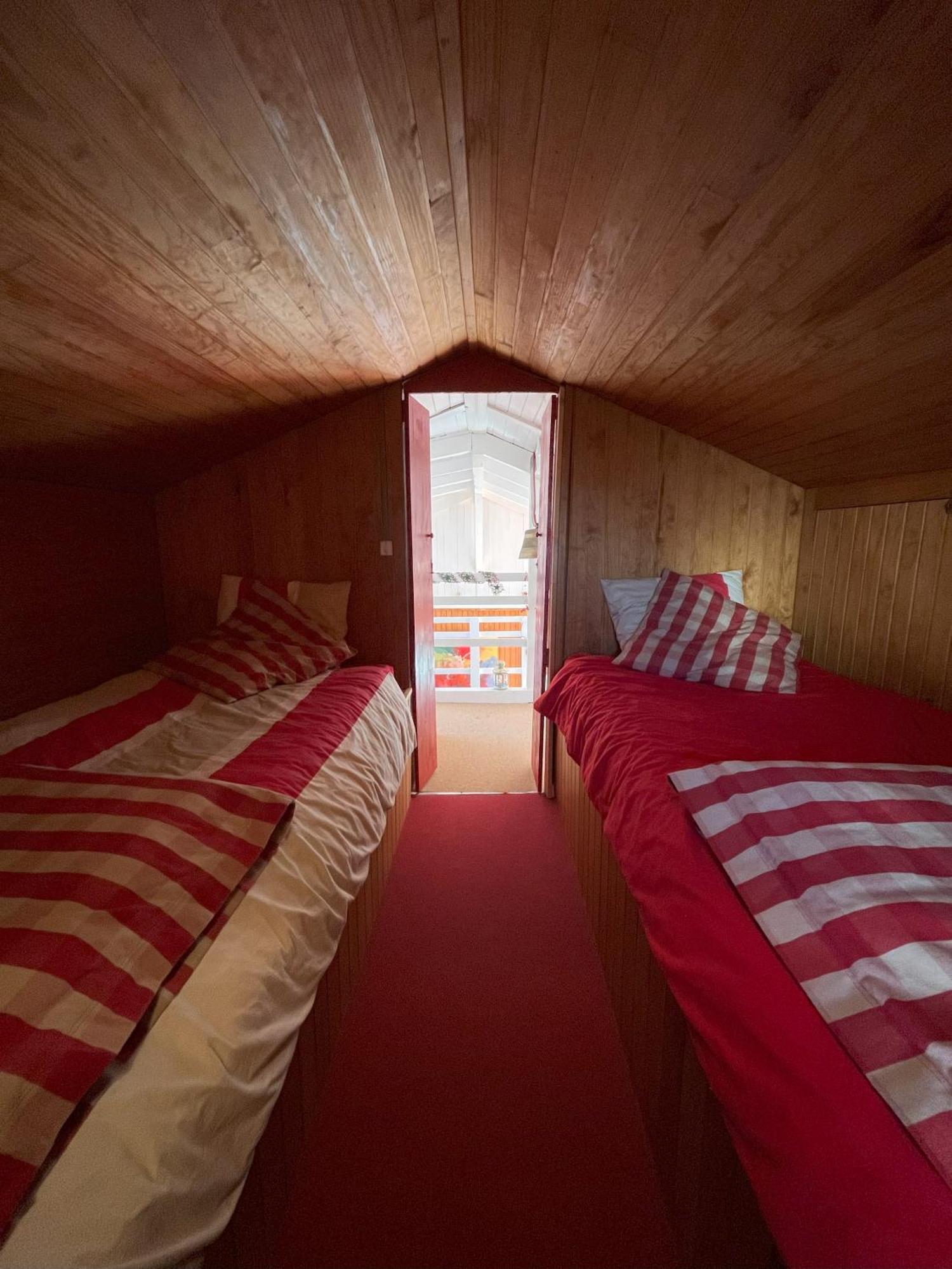 Chalet Des Myrtilles - Chalet Cosy Avec Vue Arette Extérieur photo