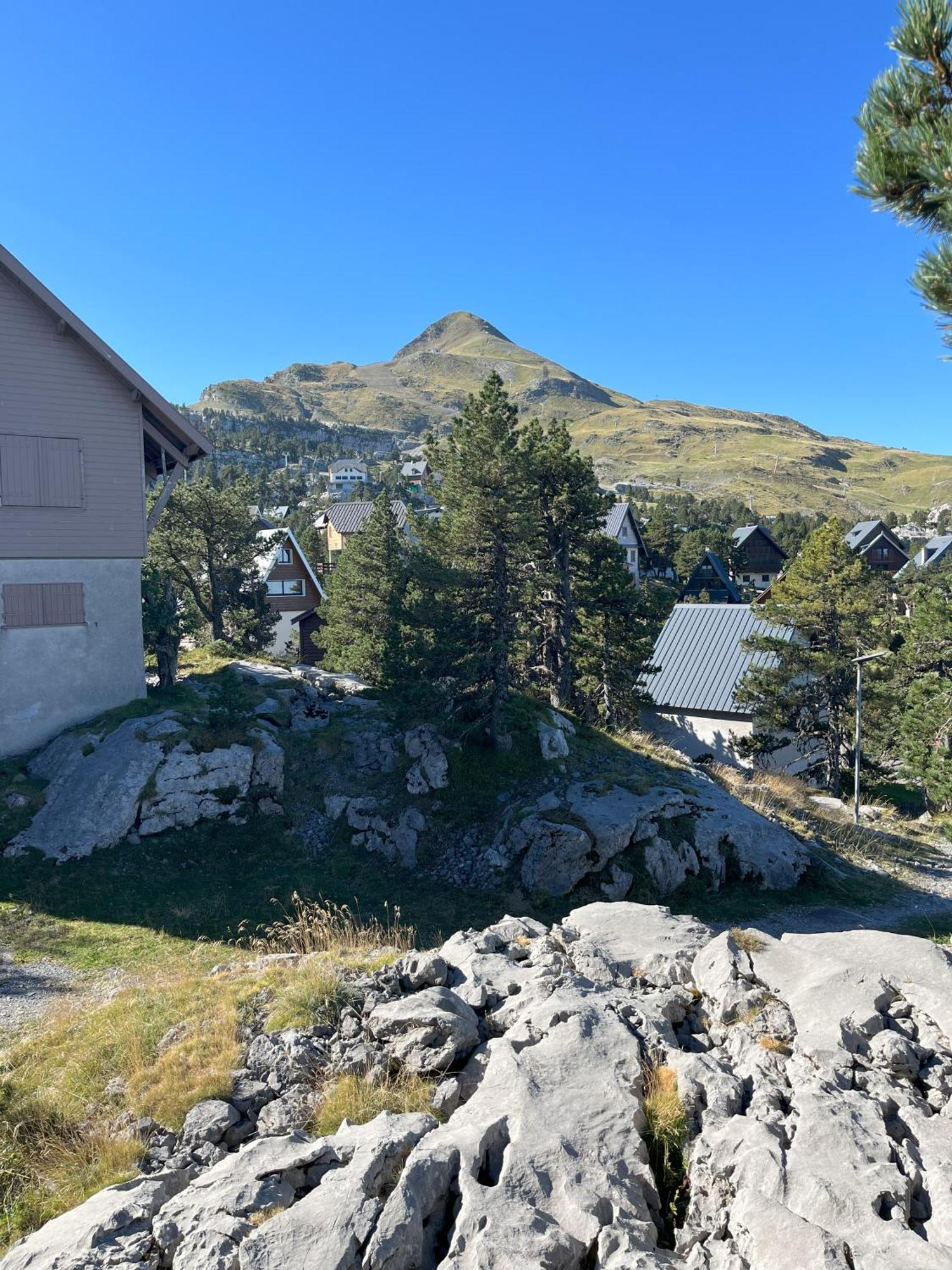 Chalet Des Myrtilles - Chalet Cosy Avec Vue Arette Extérieur photo
